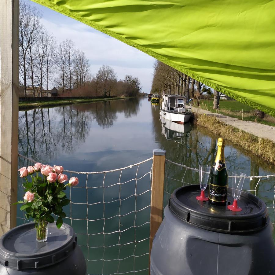 Cottage Flottant Saint Jean De Losne Option Jacuzzi المظهر الخارجي الصورة